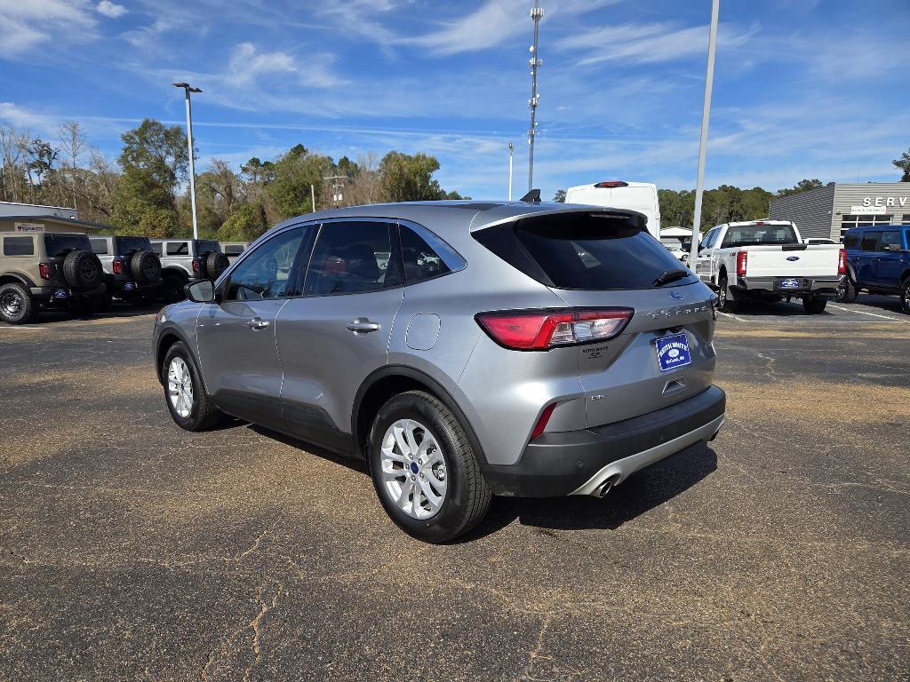 used 2022 Ford Escape car, priced at $21,500