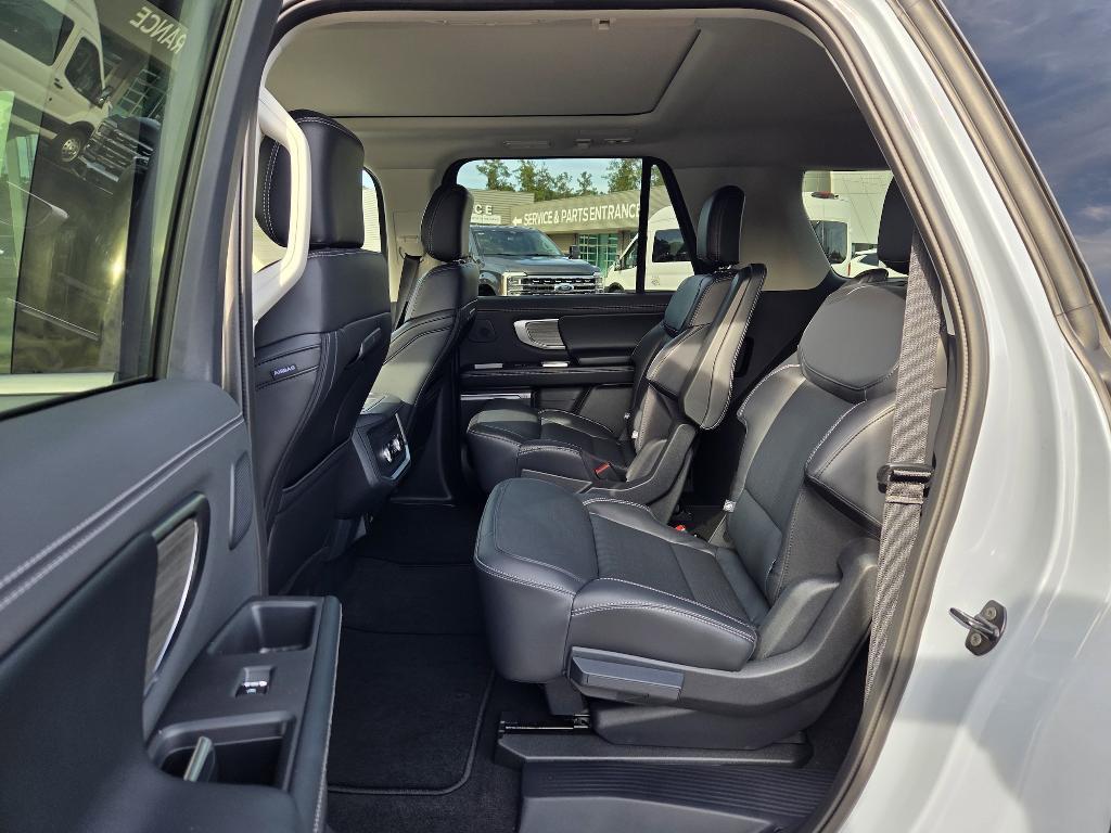 new 2025 Ford Expedition Max car, priced at $84,250