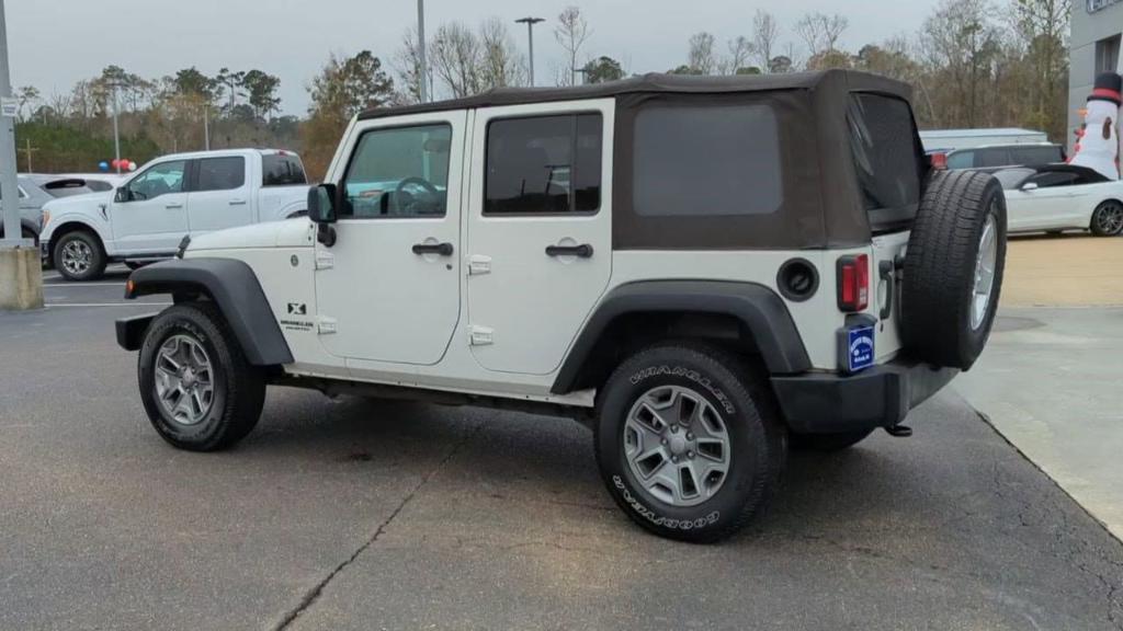 used 2009 Jeep Wrangler Unlimited car, priced at $8,988