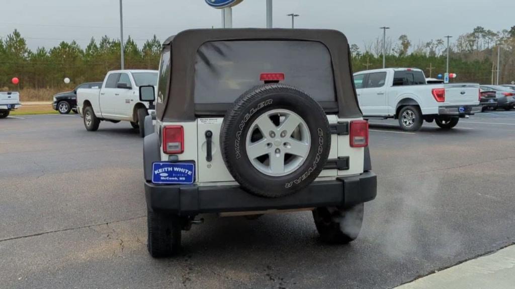 used 2009 Jeep Wrangler Unlimited car, priced at $8,988