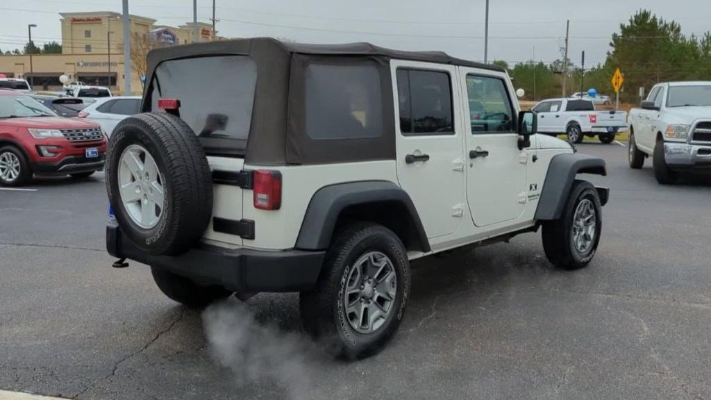 used 2009 Jeep Wrangler Unlimited car, priced at $8,988