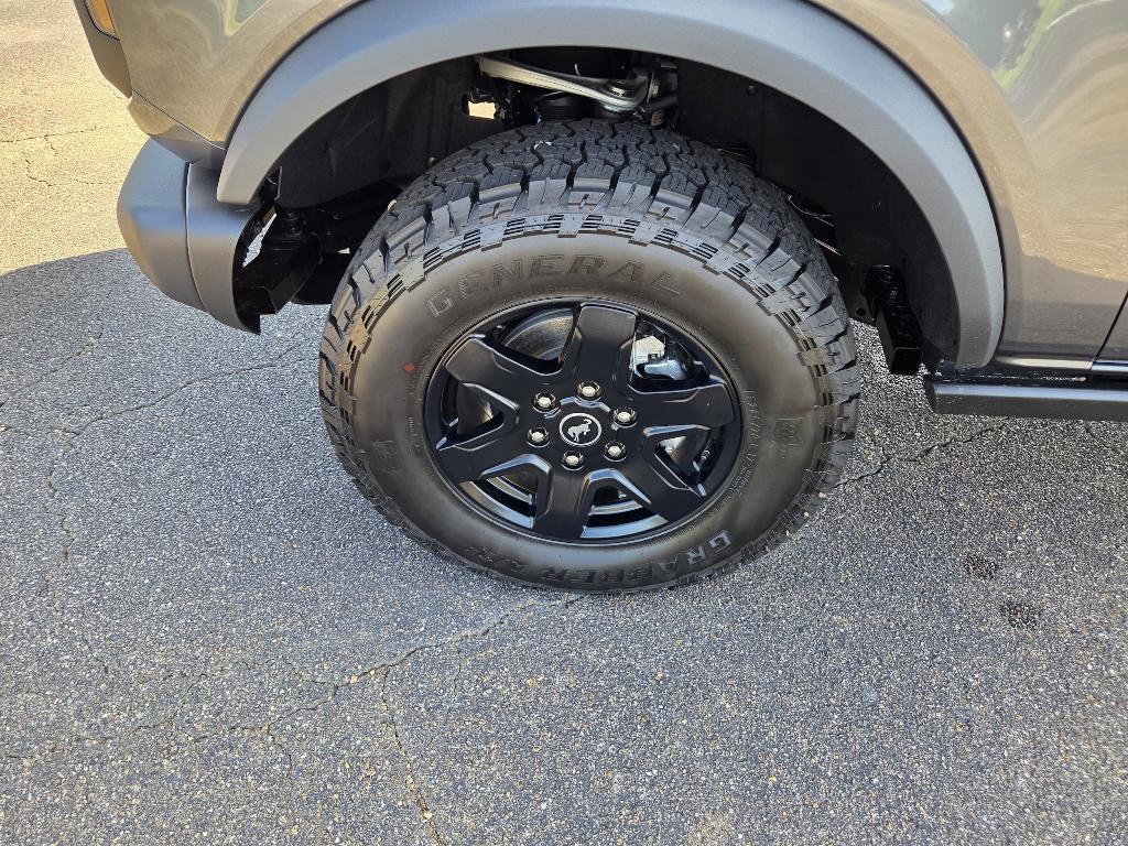 new 2025 Ford Bronco car, priced at $51,170