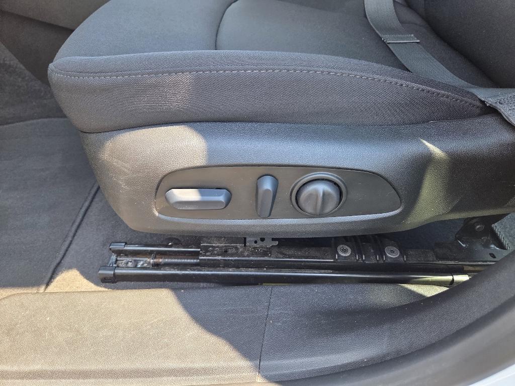 used 2023 Chevrolet Malibu car, priced at $20,899