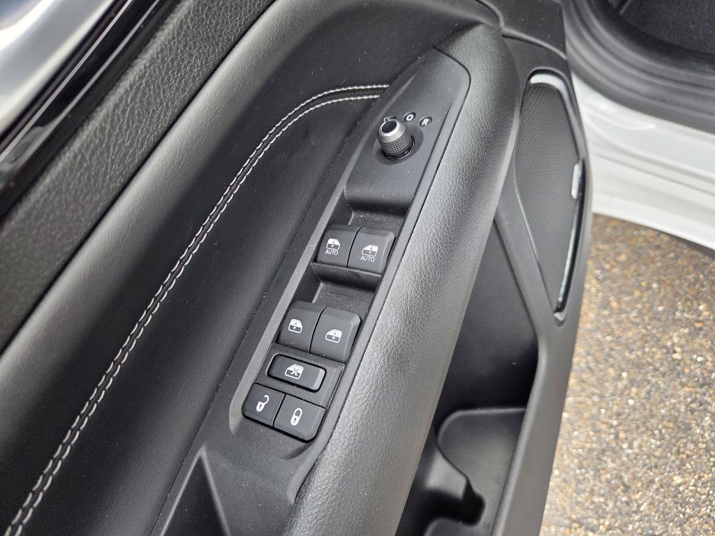 used 2023 Jeep Compass car, priced at $28,444