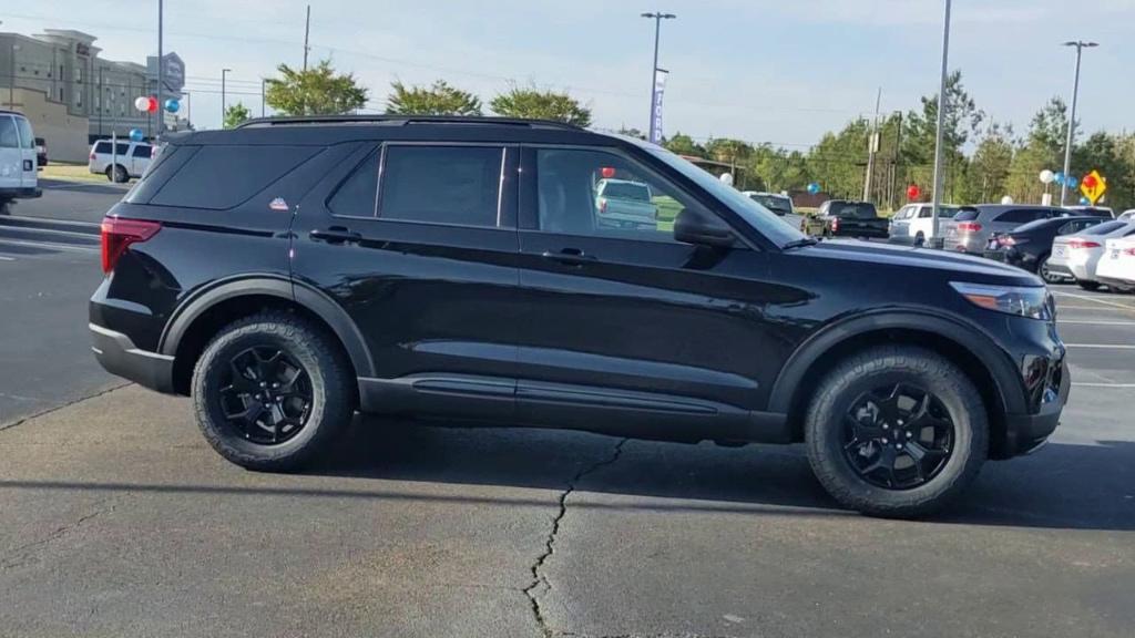 used 2023 Ford Explorer car, priced at $35,987