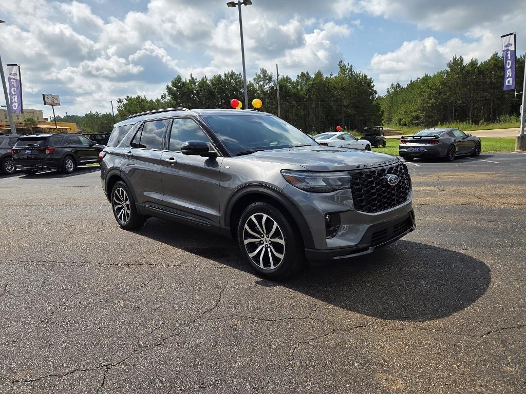 new 2025 Ford Explorer car, priced at $46,575