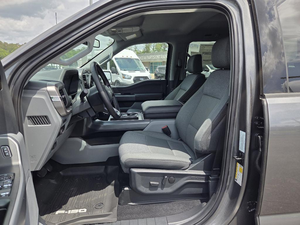 new 2025 Ford F-150 car, priced at $55,092