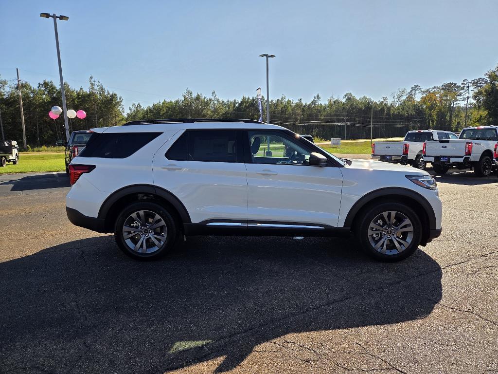new 2025 Ford Explorer car, priced at $50,265