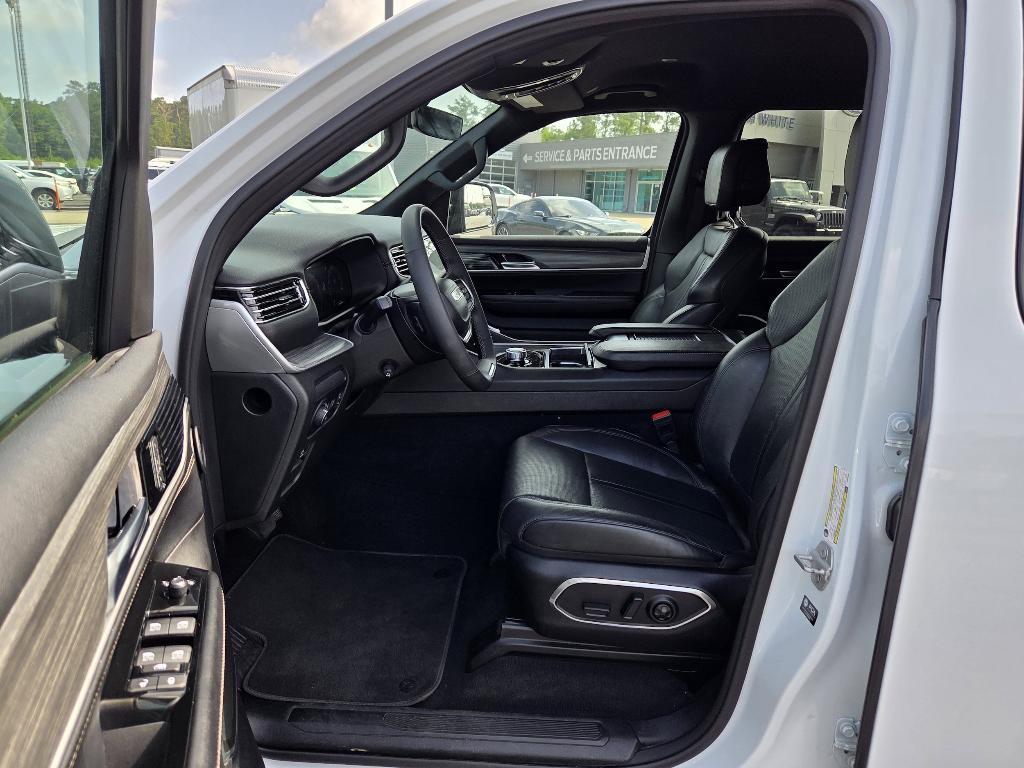 used 2023 Jeep Wagoneer L car, priced at $44,222