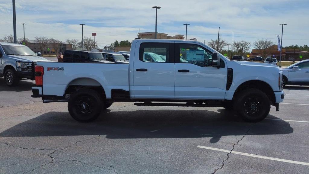 new 2024 Ford F-250 car, priced at $62,090