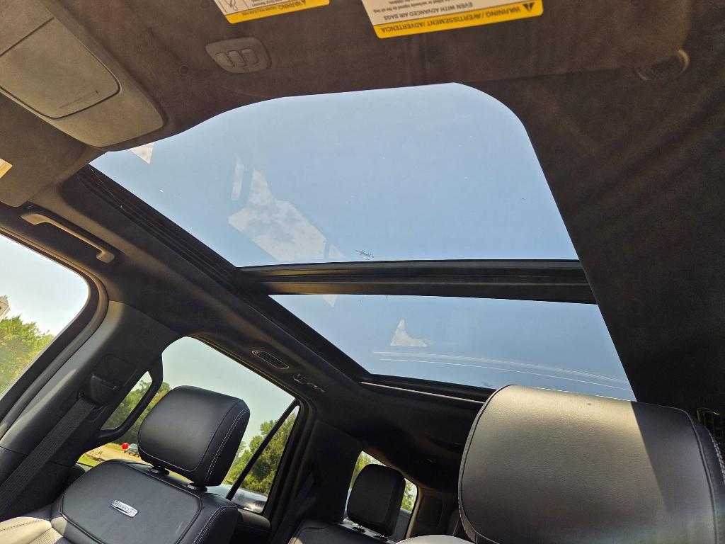 new 2025 Ford Expedition car, priced at $82,410