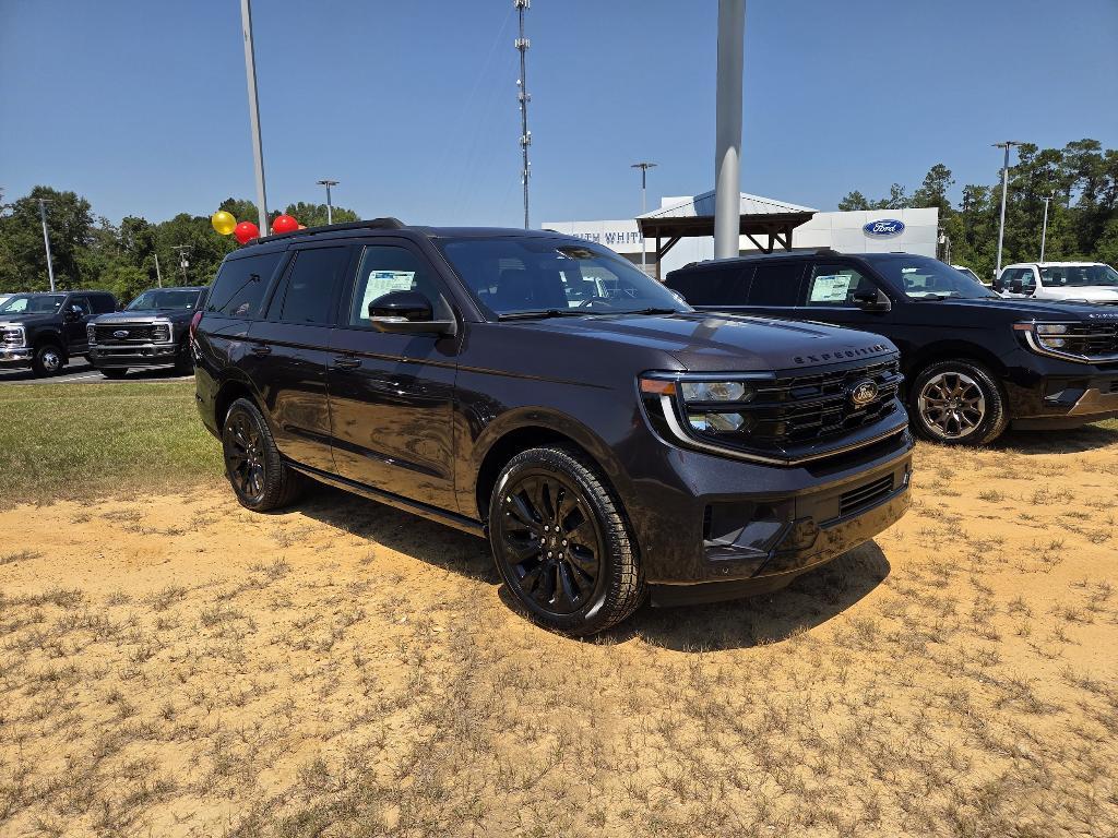 new 2025 Ford Expedition car, priced at $82,410