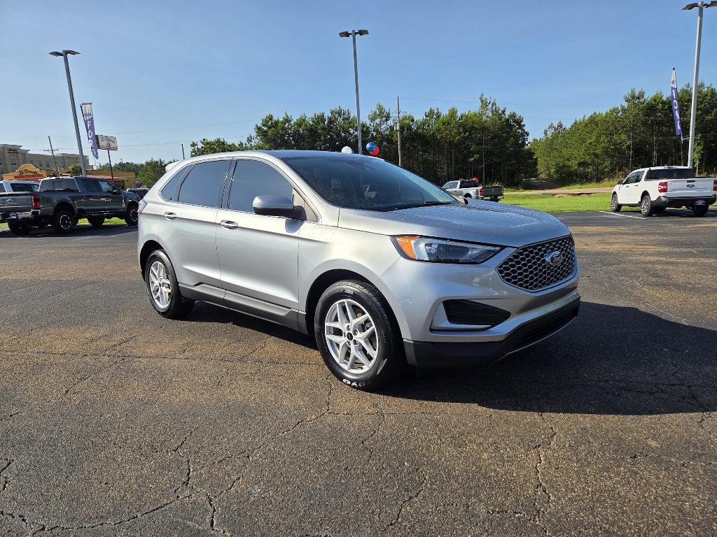 used 2023 Ford Edge car, priced at $22,552