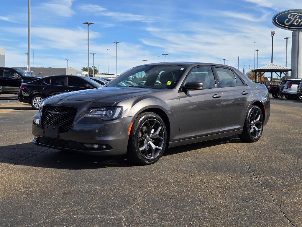 used 2023 Chrysler 300 car, priced at $27,700