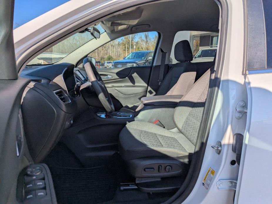 used 2022 Chevrolet Equinox car, priced at $23,545