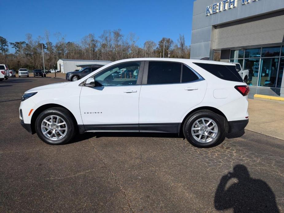 used 2022 Chevrolet Equinox car, priced at $23,545