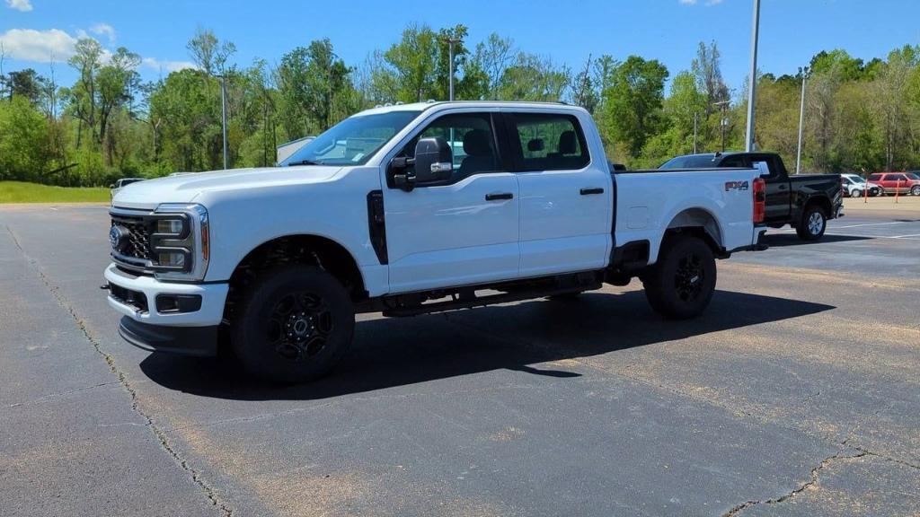 new 2024 Ford F-250 car, priced at $58,553