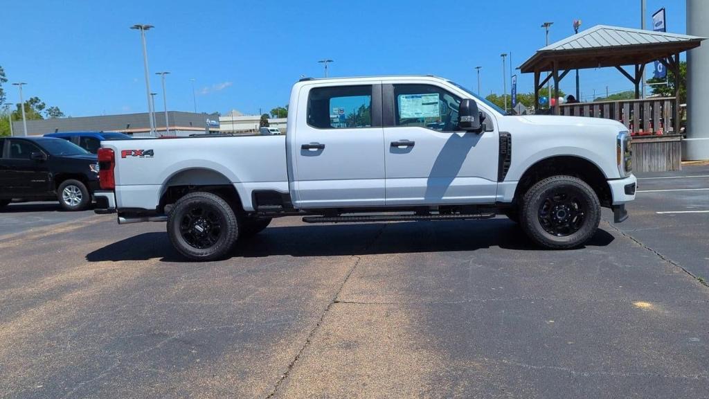 new 2024 Ford F-250 car, priced at $58,553