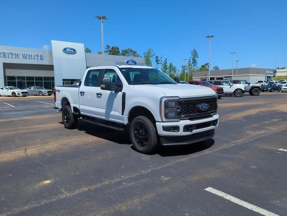 new 2024 Ford F-250 car, priced at $62,090