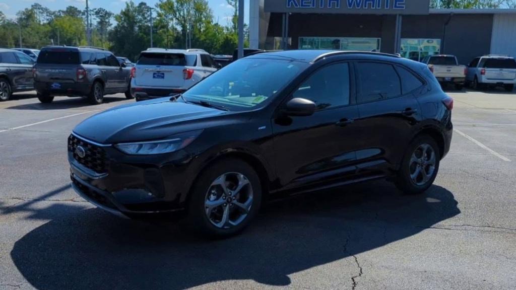 used 2024 Ford Escape car, priced at $29,899