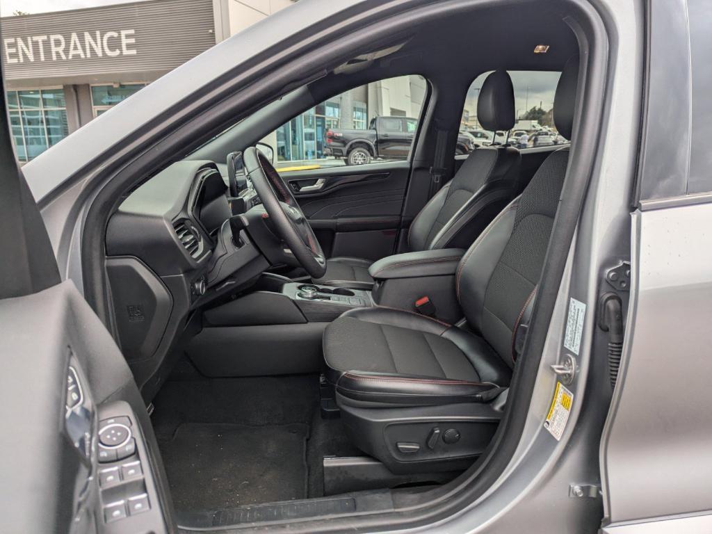 used 2024 Ford Escape car, priced at $29,148