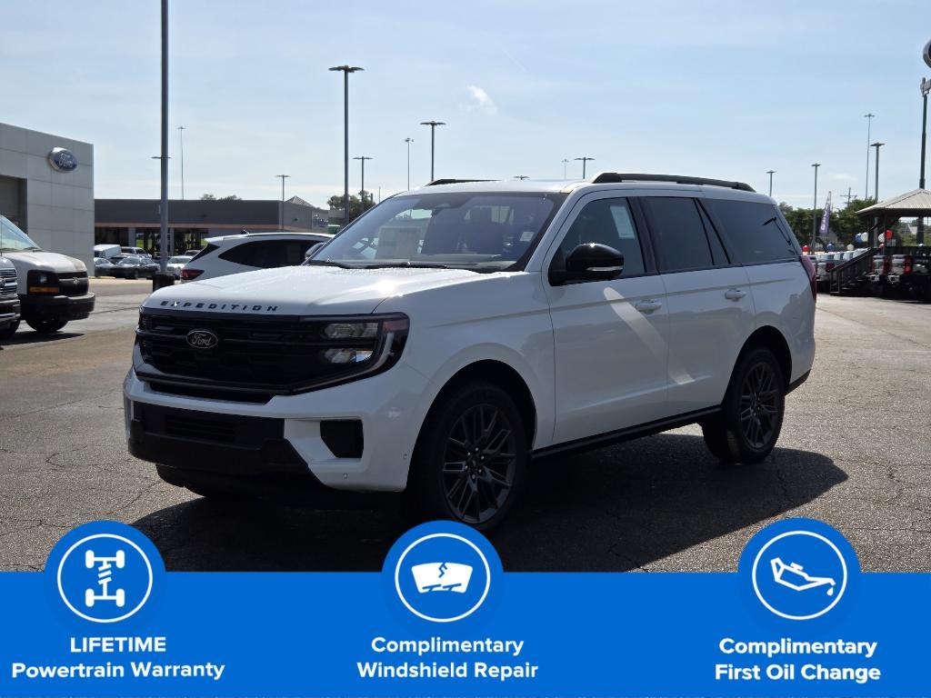 new 2025 Ford Expedition car, priced at $84,220