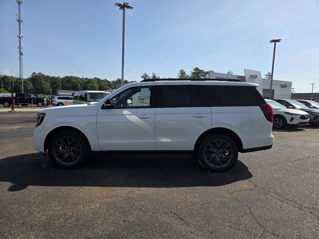 new 2025 Ford Expedition car, priced at $84,220
