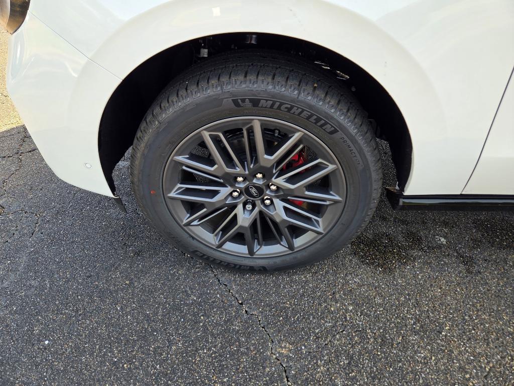 new 2025 Ford Expedition car, priced at $84,220