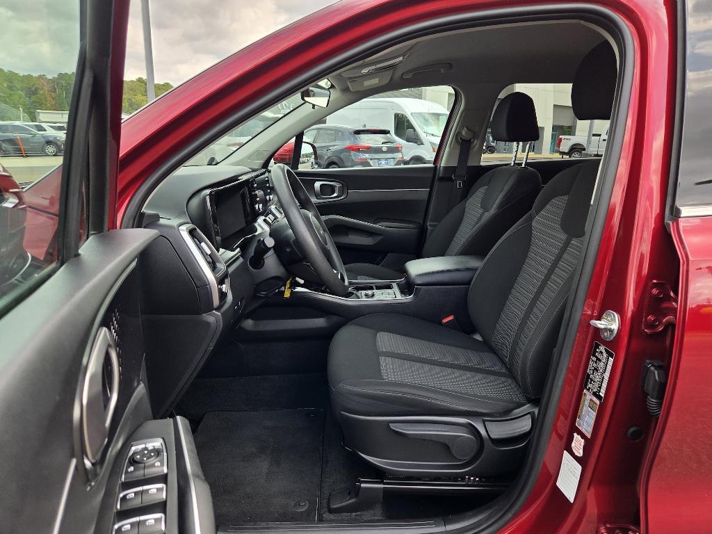 used 2022 Kia Sorento car, priced at $24,700