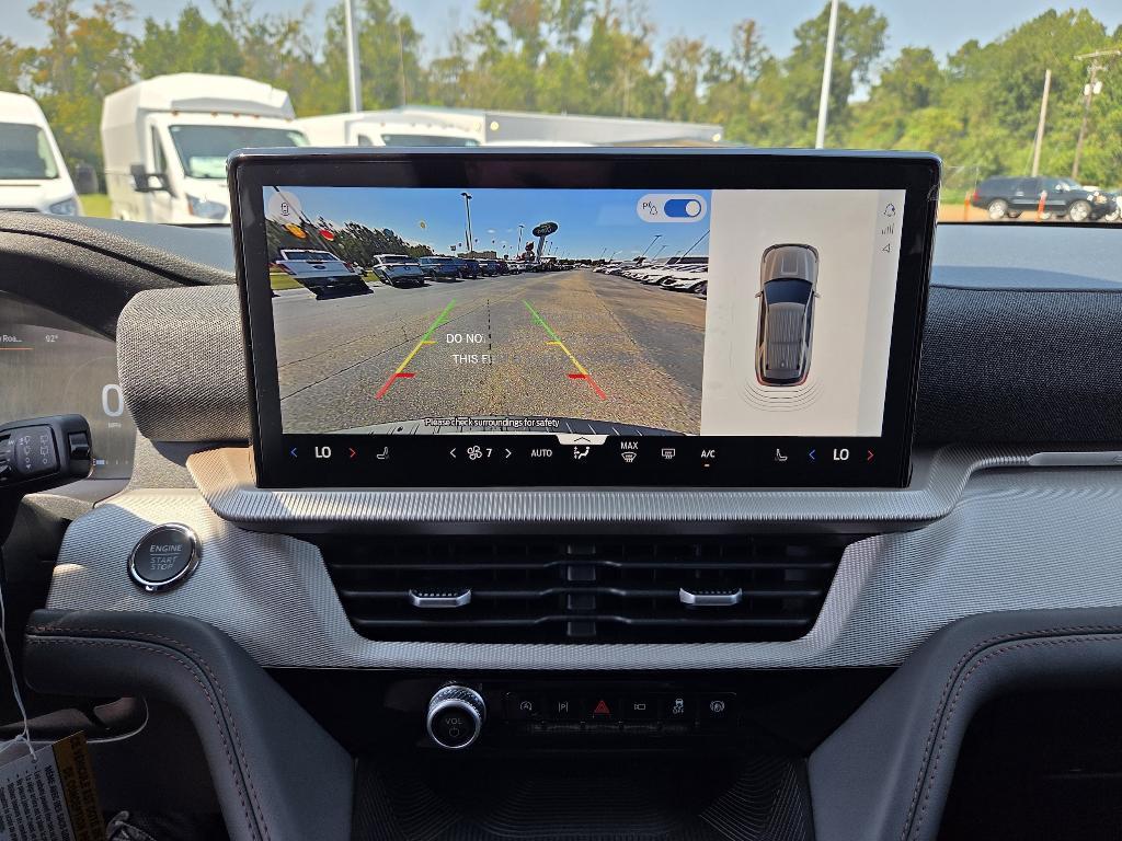 new 2025 Ford Explorer car, priced at $41,440