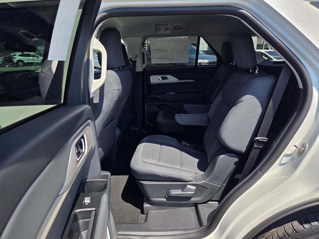 new 2025 Ford Explorer car, priced at $41,440