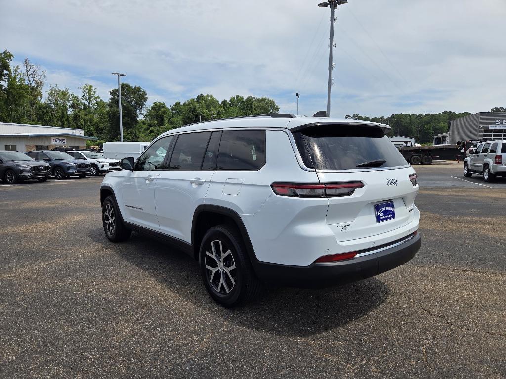 used 2023 Jeep Grand Cherokee L car, priced at $32,888