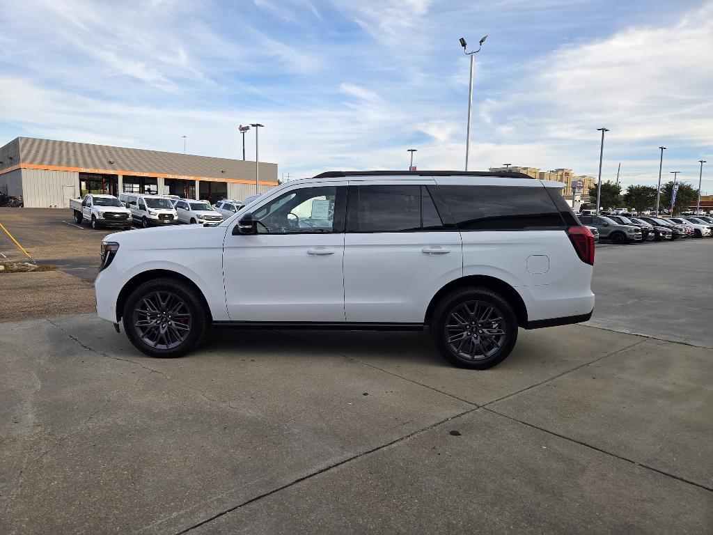 new 2025 Ford Expedition car, priced at $83,156