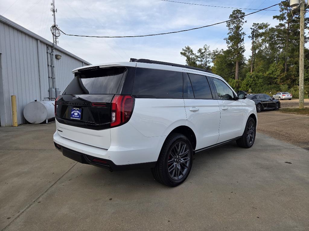 new 2025 Ford Expedition car, priced at $83,156