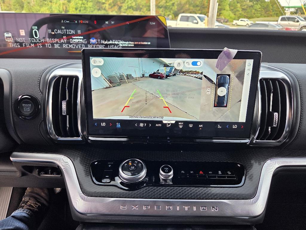 new 2025 Ford Expedition car, priced at $83,156