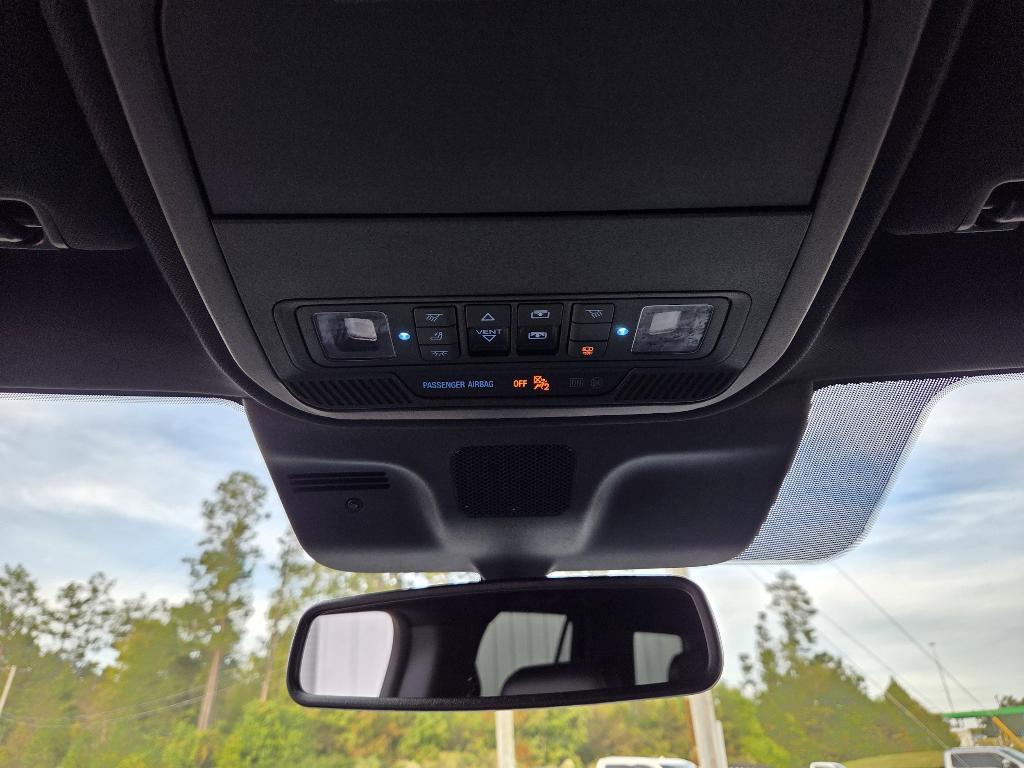 new 2025 Ford Expedition car, priced at $83,156