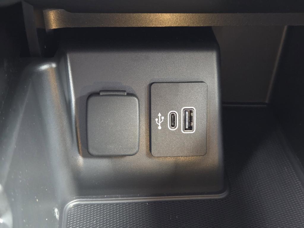 new 2025 Ford Explorer car, priced at $49,530