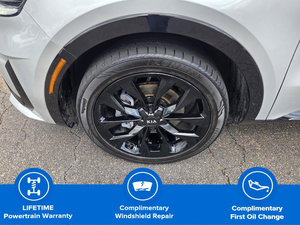 used 2021 Kia Sorento car, priced at $29,900