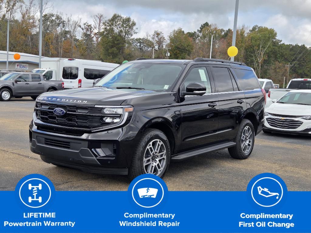 new 2025 Ford Expedition car, priced at $73,585