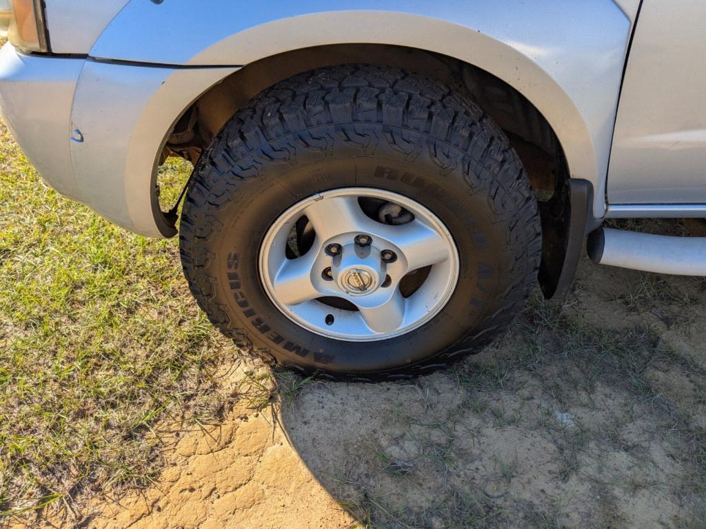 used 2002 Nissan Frontier car, priced at $7,488