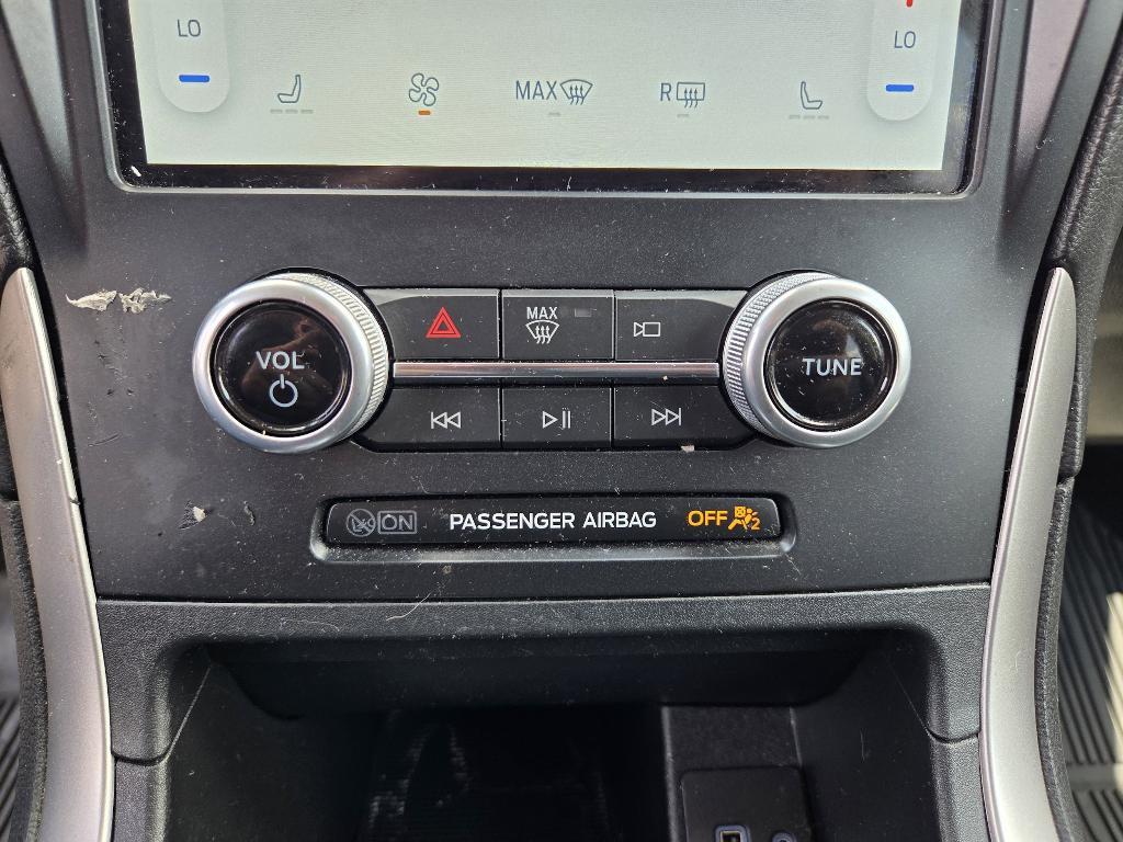 used 2022 Ford Edge car, priced at $23,555