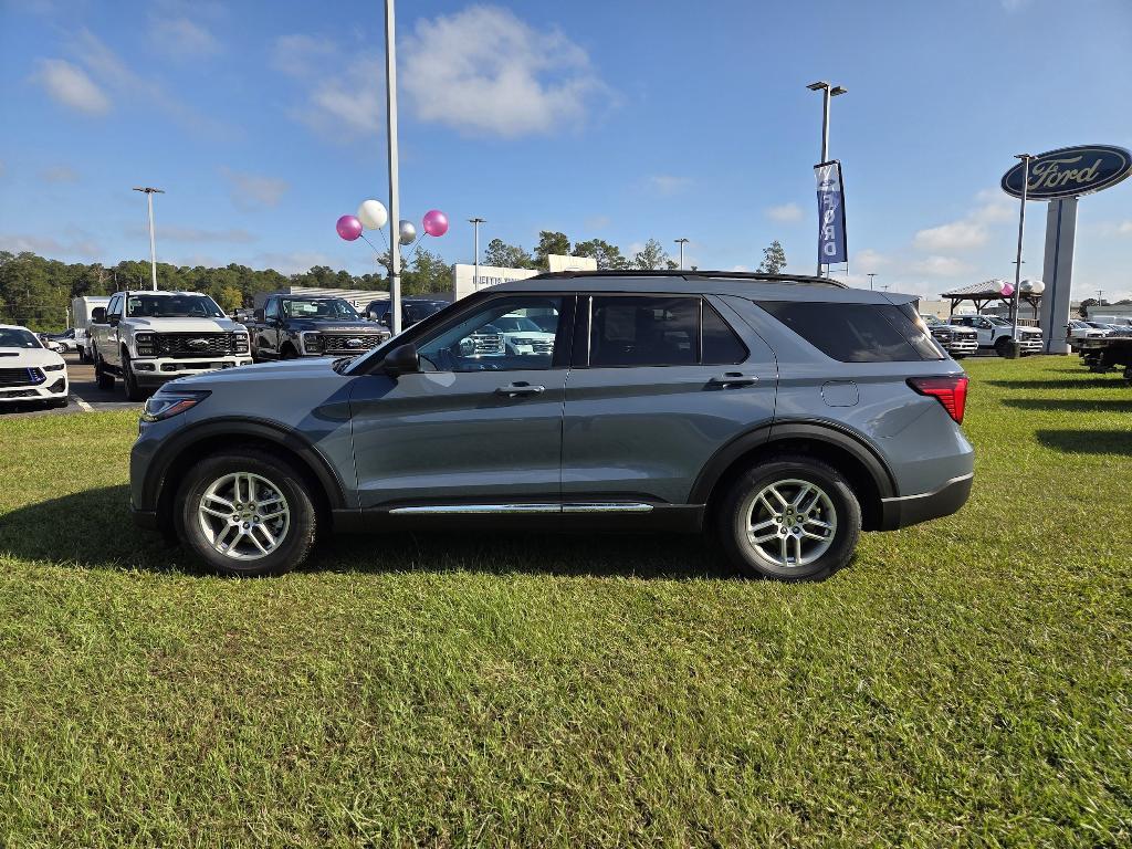 new 2025 Ford Explorer car, priced at $43,987