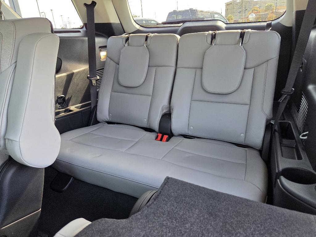 new 2025 Ford Explorer car, priced at $43,987