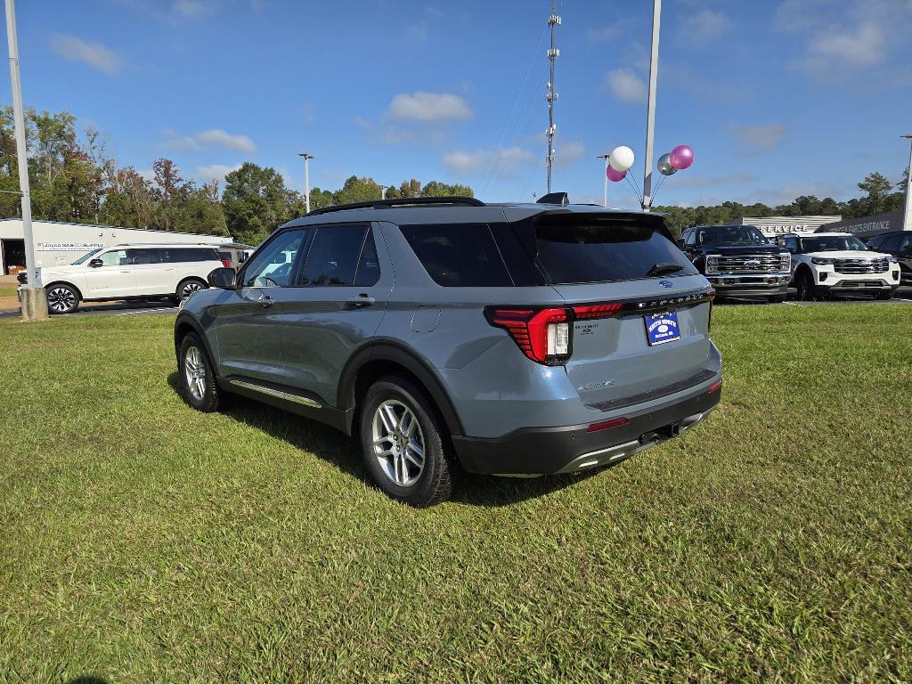 new 2025 Ford Explorer car, priced at $43,987