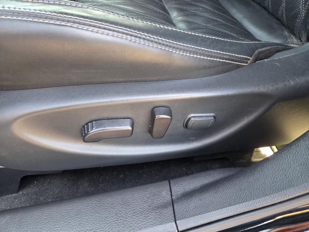 used 2023 Nissan Maxima car, priced at $36,996