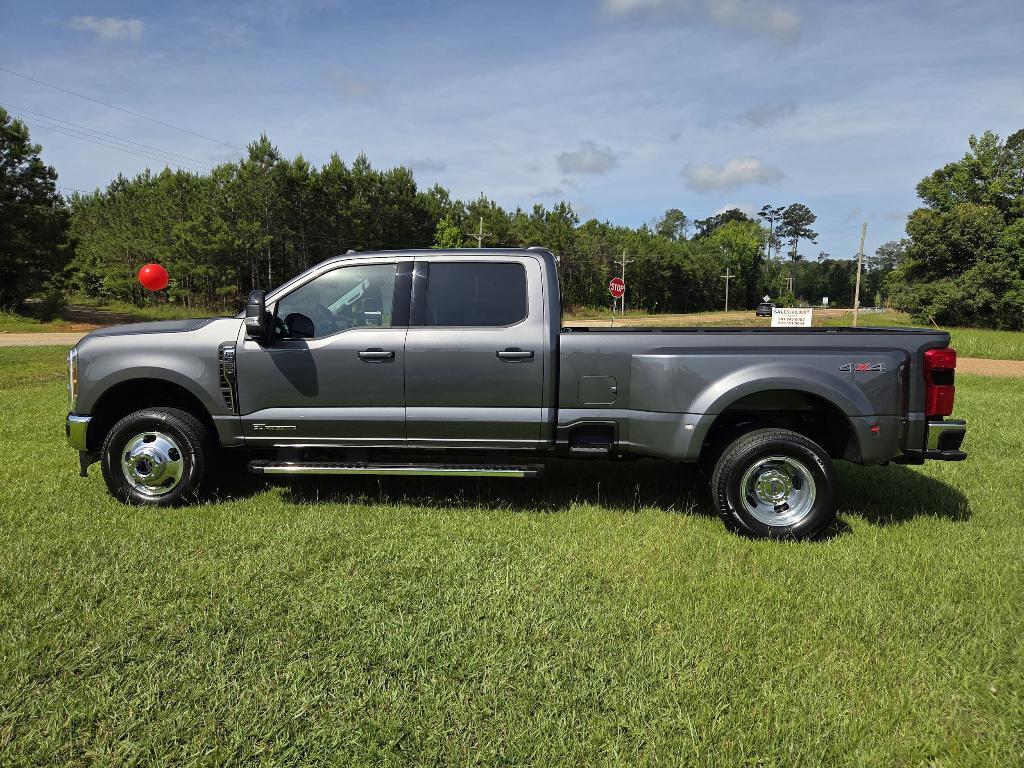 new 2025 Ford F-350 car, priced at $77,985