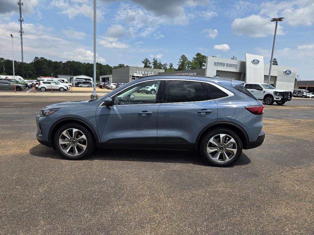 used 2023 Ford Escape car, priced at $21,777