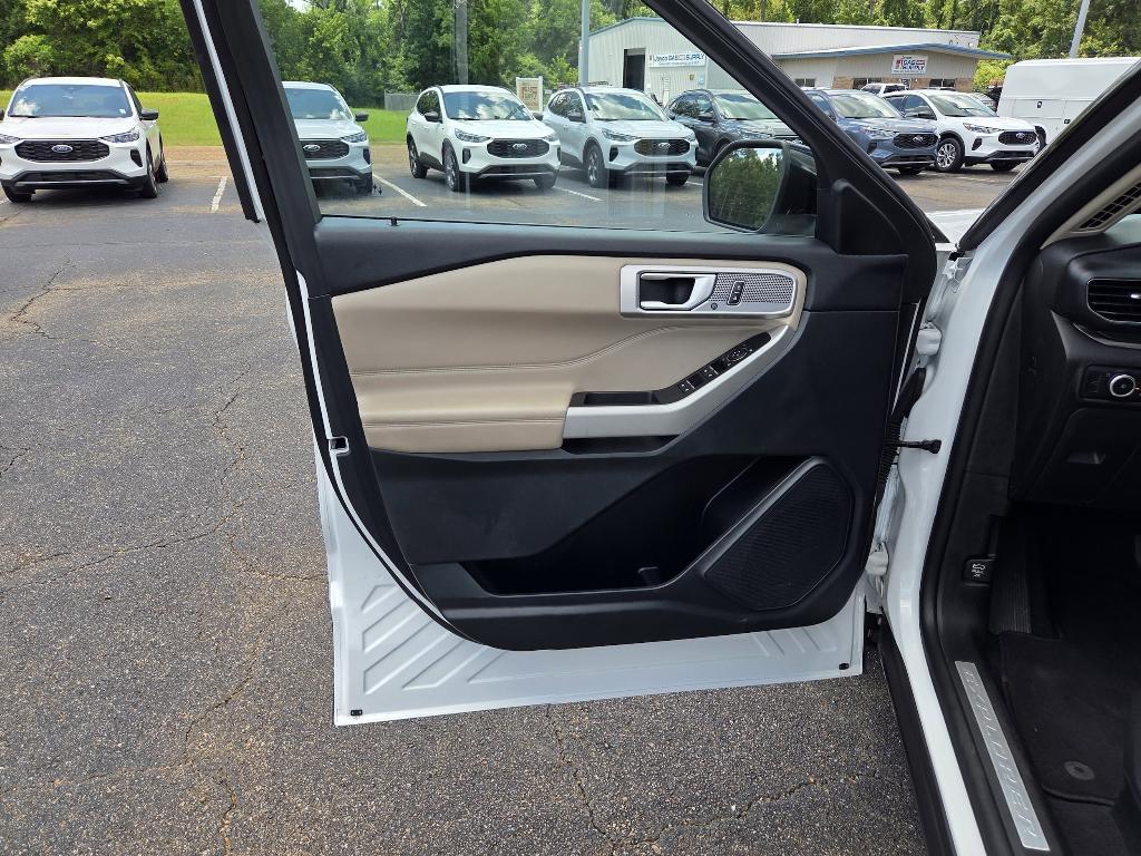 used 2024 Ford Explorer car, priced at $37,800