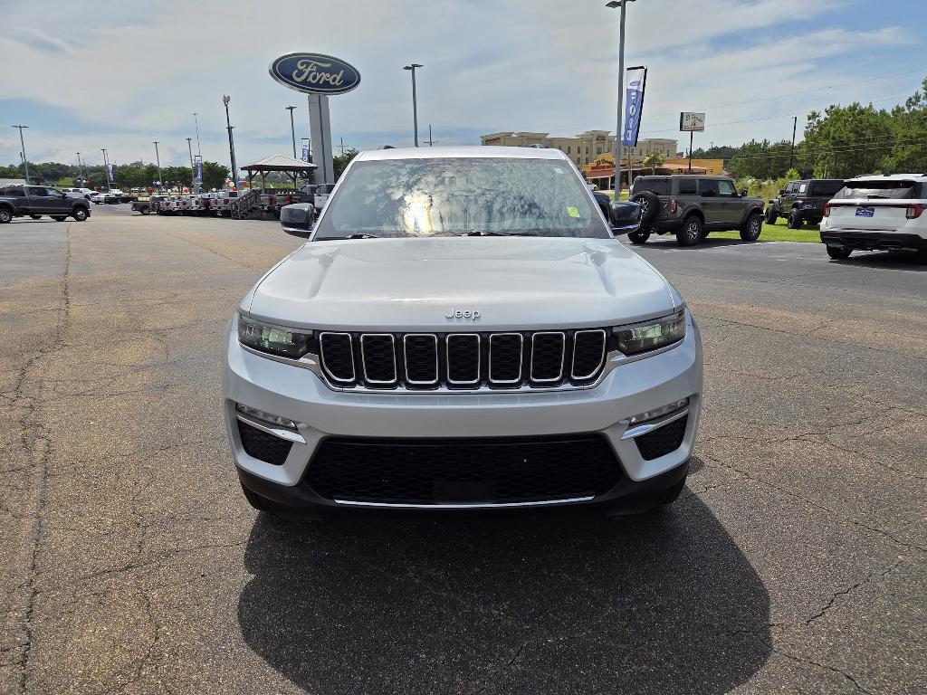 used 2024 Jeep Grand Cherokee car, priced at $34,925