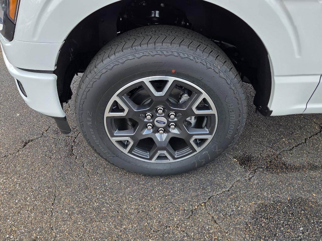 new 2025 Ford F-150 car, priced at $47,963